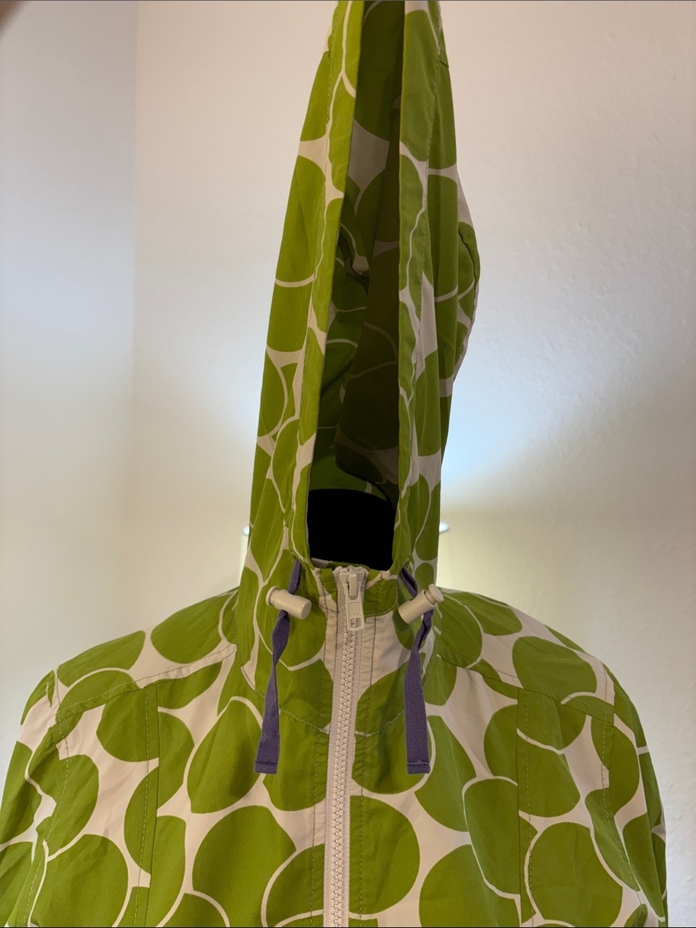 Boden NWOT Green White Giant Polka Dot Pullover Packable Anorak Jacket Size 8 - Picture 3 of 16